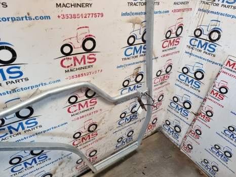 Massey Ferguson 8150, 6100, 8100, 8200 Cab Door Frame Rh Galvanized 3902120m91 - Portière et pièces: photos 5 Massey Ferguson 8150, 6100, 8100, 8200 Cab Door Frame Rh Galvanized 3902120m91 - Portière et pièces: photos 5