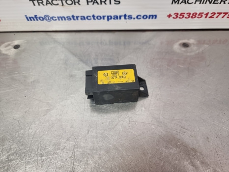 Mccormick X7.650, Ford, John Deere, Relay 6516347m92, 5125586, D8nn13n360ab - Bloc de gestion: photos 1 Mccormick X7.650, Ford, John Deere, Relay 6516347m92, 5125586, D8nn13n360ab - Bloc de gestion: photos 1