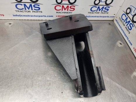 Mccormick Xtx 165, Landini Powermax, Stabiliser Bracket Rh 4220238m91 - Suspension: photos 4 Mccormick Xtx 165, Landini Powermax, Stabiliser Bracket Rh 4220238m91 - Suspension: photos 4