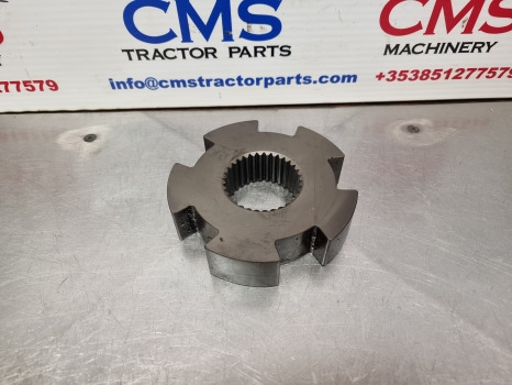 Mccormick Xtx 165 Tier 3 Transmission Hub 715872a1 - Boîte de vitesse: photos 1 Mccormick Xtx 165 Tier 3 Transmission Hub 715872a1 - Boîte de vitesse: photos 1