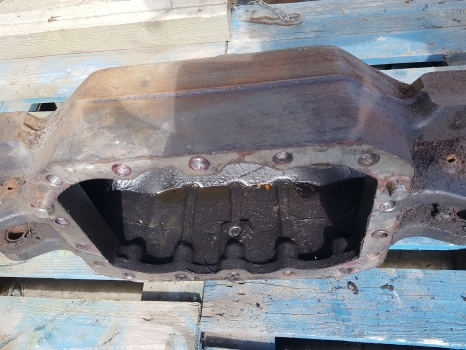 New Holland Case T6, T6000, Maxxum 145 Front Axle Housing 87555903, 87633190 - Essieu avant pour Tracteur agricole: photos 4 New Holland Case T6, T6000, Maxxum 145 Front Axle Housing 87555903, 87633190 - Essieu avant pour Tracteur agricole: photos 4