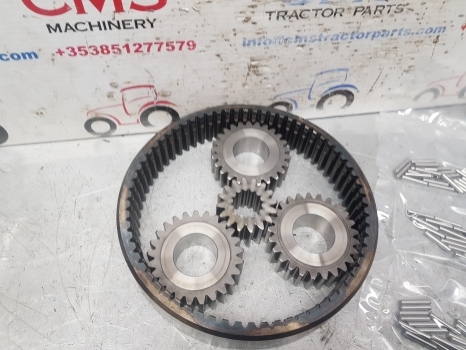 New Holland Case Ts, Tm, T6, Maxxum Ser Front Axle Hub Gear Kit 5145497, 5191770 - Essieu avant pour Tracteur agricole: photos 3 New Holland Case Ts, Tm, T6, Maxxum Ser Front Axle Hub Gear Kit 5145497, 5191770 - Essieu avant pour Tracteur agricole: photos 3