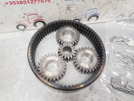 New Holland Case Ts, Tm, T6, Maxxum Ser Front Axle Hub Gear Kit 5145497, 5191770 - Essieu avant pour Tracteur agricole: photos 2 New Holland Case Ts, Tm, T6, Maxxum Ser Front Axle Hub Gear Kit 5145497, 5191770 - Essieu avant pour Tracteur agricole: photos 2
