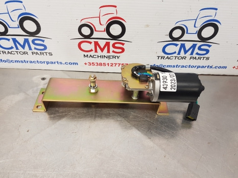 New Holland Case, Tsa, T6000, T7 Case, Wiper Motor Front Brand New 82032050 - Essuie-glace pour Machine agricole: photos 1 New Holland Case, Tsa, T6000, T7 Case, Wiper Motor Front Brand New 82032050 - Essuie-glace pour Machine agricole: photos 1