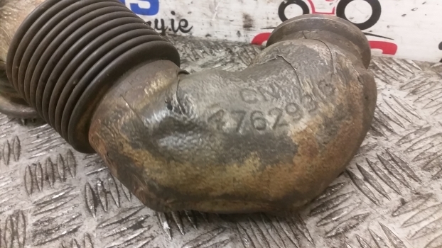 New Holland T5.100, T5.110, T5.120 Exhaust Flexible Pipe 47629316 - Tube d'echappement pour Tracteur agricole: photos 3 New Holland T5.100, T5.110, T5.120 Exhaust Flexible Pipe 47629316 - Tube d'echappement pour Tracteur agricole: photos 3