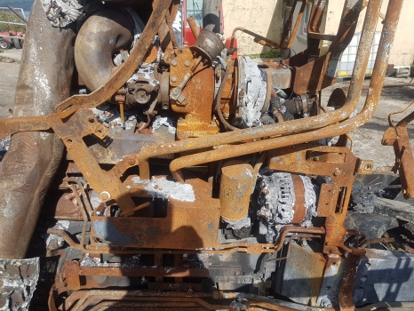 New Holland T7.225 Engine F4dfe613 Cylinder Block, Head, Crankshaft, Sump Nut - Moteur: photos 2 New Holland T7.225 Engine F4dfe613 Cylinder Block, Head, Crankshaft, Sump Nut - Moteur: photos 2