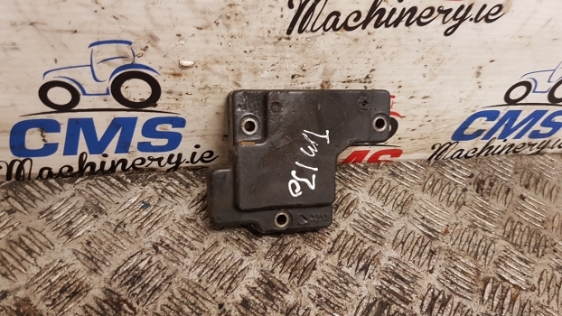 New Holland T7, Tm, T7000, Tm7000 Ser. Tm130 Hydraulic Valve End Section 5195157 - Valve hydraulique pour Tracteur agricole: photos 1 New Holland T7, Tm, T7000, Tm7000 Ser. Tm130 Hydraulic Valve End Section 5195157 - Valve hydraulique pour Tracteur agricole: photos 1