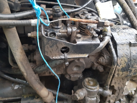 New Holland Tn60da, Tn60sa, Tn60va Deluxe Fuel Injection Pump 504041420 - Injecteur: photos 1 New Holland Tn60da, Tn60sa, Tn60va Deluxe Fuel Injection Pump 504041420 - Injecteur: photos 1