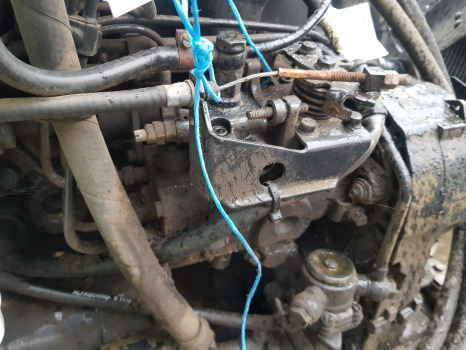 New Holland Tn60da, Tn60sa, Tn60va Deluxe Fuel Injection Pump 504041420 - Injecteur: photos 2 New Holland Tn60da, Tn60sa, Tn60va Deluxe Fuel Injection Pump 504041420 - Injecteur: photos 2