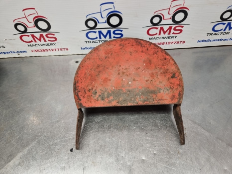 Nuffield Models, Series, Brake Drum Cover, Brake Guard - Tambours de frein pour Machine agricole: photos 1 Nuffield Models, Series, Brake Drum Cover, Brake Guard - Tambours de frein pour Machine agricole: photos 1