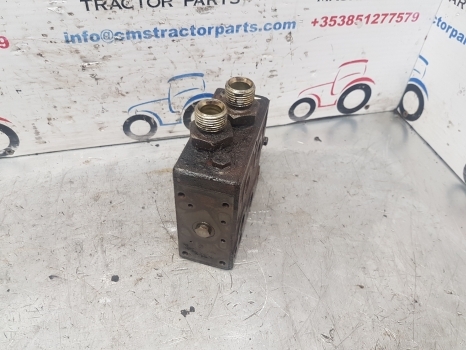 Terex Danfoss Proportional Valve Slice #3 159h0996, 6020, 108e02086 - Pièces de rechange pour Machine agricole: photos 2 Terex Danfoss Proportional Valve Slice #3 159h0996, 6020, 108e02086 - Pièces de rechange pour Machine agricole: photos 2
