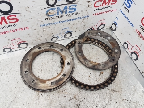 Same Deutz Lamborghini Front Axle Hub Flange Assorted Parts 0.264.4651.0/20 - Essieu avant pour Tracteur agricole: photos 3 Same Deutz Lamborghini Front Axle Hub Flange Assorted Parts 0.264.4651.0/20 - Essieu avant pour Tracteur agricole: photos 3
