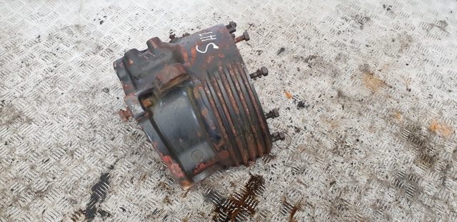 Same Deutz, Lamborghini Front Swivel Housing Lhs 0.010.4048.0/50, 0.010.4048 - Fusée d'essieu pour Tracteur agricole: photos 2 Same Deutz, Lamborghini Front Swivel Housing Lhs 0.010.4048.0/50, 0.010.4048 - Fusée d'essieu pour Tracteur agricole: photos 2