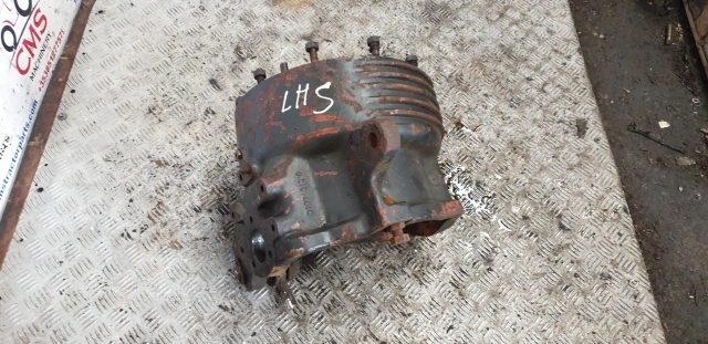 Same Deutz, Lamborghini Front Swivel Housing Lhs 0.010.4048.0/50, 0.010.4048 - Fusée d'essieu pour Tracteur agricole: photos 1 Same Deutz, Lamborghini Front Swivel Housing Lhs 0.010.4048.0/50, 0.010.4048 - Fusée d'essieu pour Tracteur agricole: photos 1