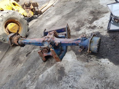 Same Panther 90 Front Axle Hub Lhs, Beam, Differential 0.169.4331.0/20 - Essieu avant pour Machine agricole: photos 3 Same Panther 90 Front Axle Hub Lhs, Beam, Differential 0.169.4331.0/20 - Essieu avant pour Machine agricole: photos 3