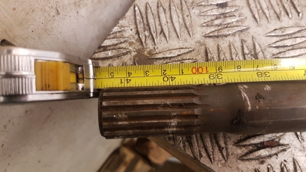 Same Rubin 120 Iron, Silver, Titan Pto Drive Clutch Shaft 0.008.5261.0/30 - Transmission pour Tracteur agricole: photos 2 Same Rubin 120 Iron, Silver, Titan Pto Drive Clutch Shaft 0.008.5261.0/30 - Transmission pour Tracteur agricole: photos 2