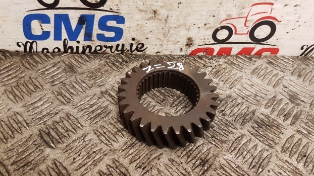 Same Rubin 120, Iron, Silver, Titan Series Transmission Gear Z28 0.008.4498.0/20 - Transmission pour Tracteur agricole: photos 1 Same Rubin 120, Iron, Silver, Titan Series Transmission Gear Z28 0.008.4498.0/20 - Transmission pour Tracteur agricole: photos 1