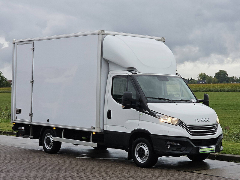 Iveco Daily 35S18 ac automaat EURO6 - Fourgon grand volume: photos 4 Iveco Daily 35S18 ac automaat EURO6 - Fourgon grand volume: photos 4