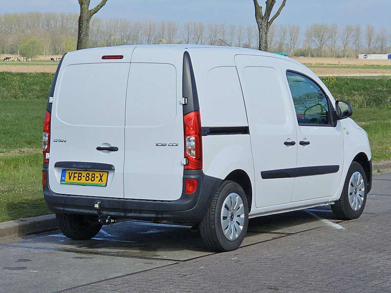Mercedes-Benz Citan 108 CDI AC 17 dkm.!!! - Fourgon grand volume: photos 3 Mercedes-Benz Citan 108 CDI AC 17 dkm.!!! - Fourgon grand volume: photos 3