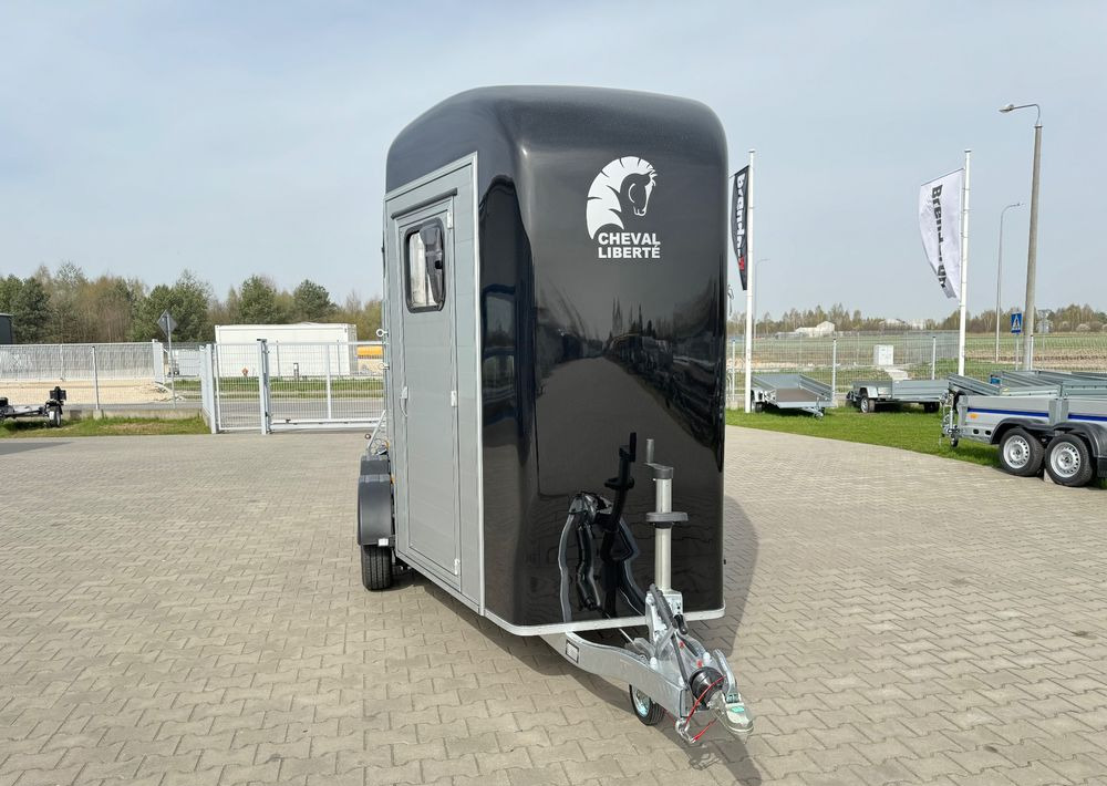 CHEVAL LIBERTÉ Touring Country XL przyczepa na dwa konie | duża siodlarnia | drzwi boczne | rampa przednia | 387×179 cm | ALUMINIOWA | Debon | dostawa | mocna i solidna | - Van chevaux: photos 5 CHEVAL LIBERTÉ Touring Country XL przyczepa na dwa konie | duża siodlarnia | drzwi boczne | rampa przednia | 387×179 cm | ALUMINIOWA | Debon | dostawa | mocna i solidna | - Van chevaux: photos 5