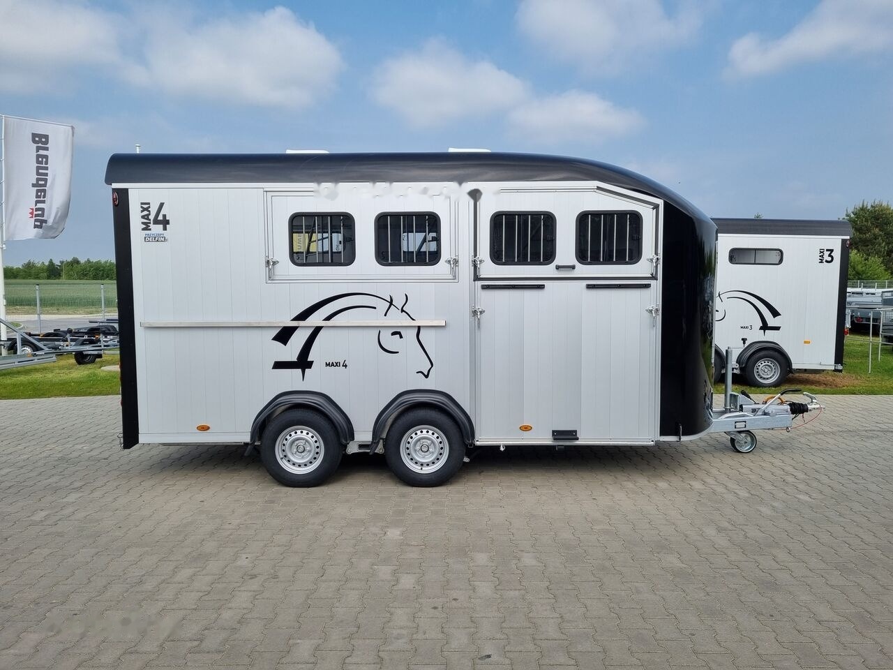 Cheval Liberté Optimax Maxi 4 - Van chevaux: photos 5 Cheval Liberté Optimax Maxi 4 - Van chevaux: photos 5