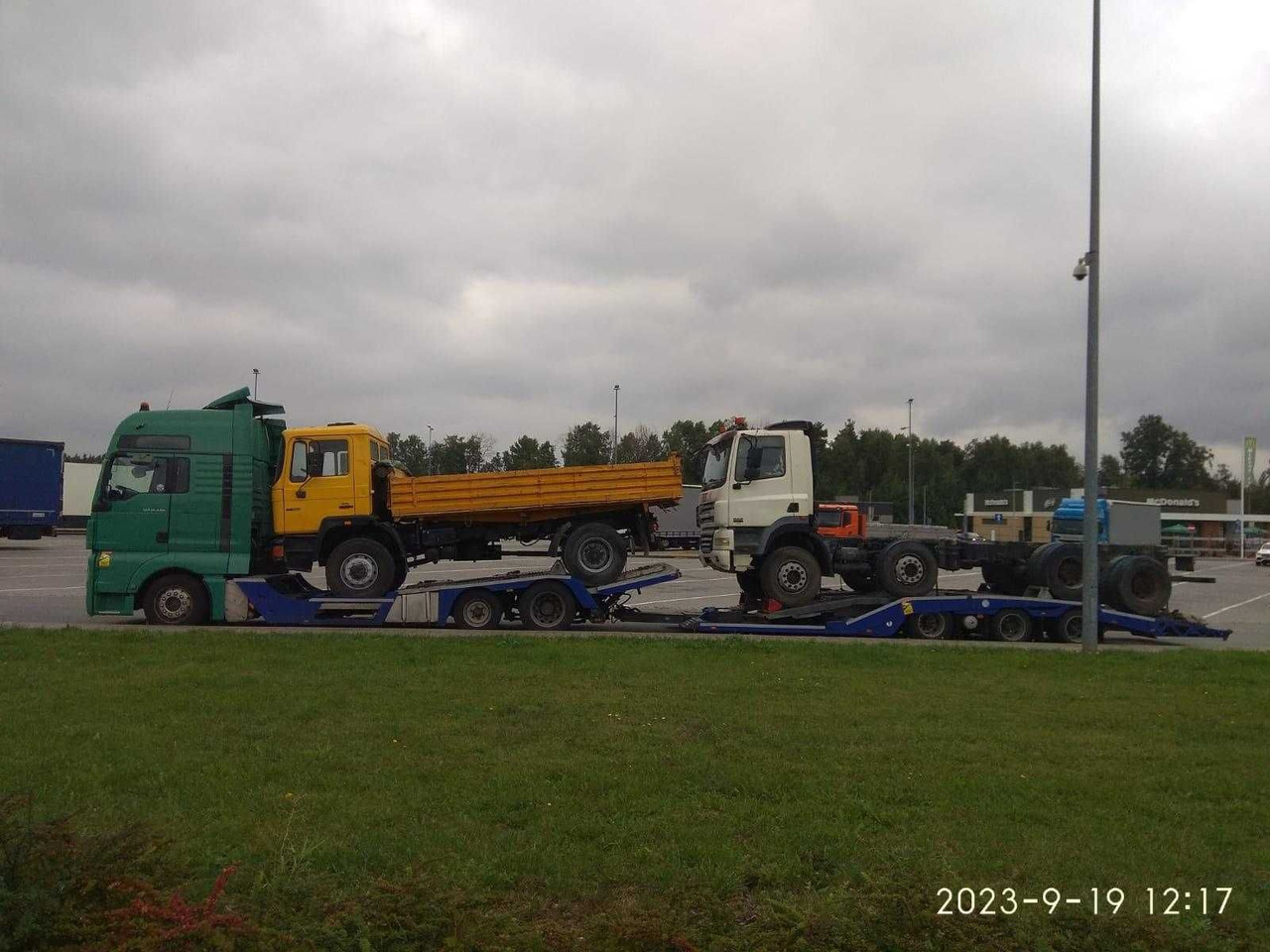 MAN TGA 26.440, Euro 5, FVG Autotransporter Autolaweta zestaw 6 osi - Camion porte-voitures: photos 5 MAN TGA 26.440, Euro 5, FVG Autotransporter Autolaweta zestaw 6 osi - Camion porte-voitures: photos 5