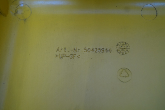 Jungheinrich 50425944 | cover EJC110 year 2008 - Carrosserie et extérieur pour Matériel de manutention: photos 3 Jungheinrich 50425944 | cover EJC110 year 2008 - Carrosserie et extérieur pour Matériel de manutention: photos 3