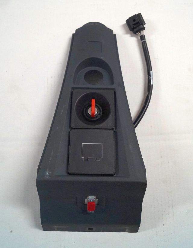 Jungheinrich 51143156 | Instrument hood including LED display 51295713 key swit - Panel de instrumentos pour Matériel de manutention: photos 1 Jungheinrich 51143156 | Instrument hood including LED display 51295713 key swit - Panel de instrumentos pour Matériel de manutention: photos 1