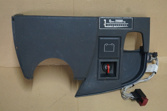 Jungheinrich 51212750 | Dashboard including ignition switch and LED battery indi - Panel de instrumentos pour Matériel de manutention: photos 1 Jungheinrich 51212750 | Dashboard including ignition switch and LED battery indi - Panel de instrumentos pour Matériel de manutention: photos 1