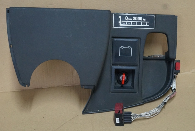 Jungheinrich 51212750 | Dashboard including ignition switch and LED battery indi - Panel de instrumentos pour Matériel de manutention: photos 1 Jungheinrich 51212750 | Dashboard including ignition switch and LED battery indi - Panel de instrumentos pour Matériel de manutention: photos 1