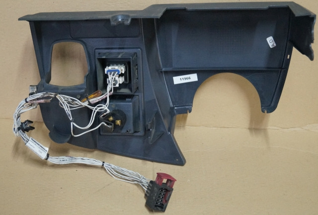 Jungheinrich 51212750 | Dashboard including ignition switch and LED battery indi - Panel de instrumentos pour Matériel de manutention: photos 2 Jungheinrich 51212750 | Dashboard including ignition switch and LED battery indi - Panel de instrumentos pour Matériel de manutention: photos 2