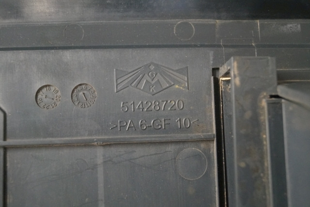 Jungheinrich 51428720 | Dashboard ERE225 folding platform - Cabine et intérieur pour Matériel de manutention: photos 3 Jungheinrich 51428720 | Dashboard ERE225 folding platform - Cabine et intérieur pour Matériel de manutention: photos 3