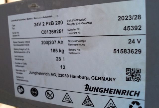 Jungheinrich unknown | Battery 24 2PZB200 year 2023 weight 185 kg sn. C81368251 - Accumulateur pour Matériel de manutention: photos 3 Jungheinrich unknown | Battery 24 2PZB200 year 2023 weight 185 kg sn. C81368251 - Accumulateur pour Matériel de manutention: photos 3