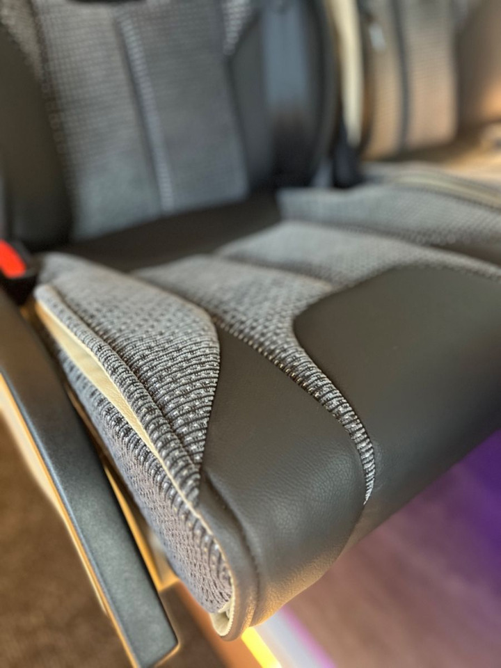 Minibus, Transport de personnes Mercedes-Benz Sprinter 519 AWD 4x4 TOURIST  / 21 to 24 Seats: photos 10