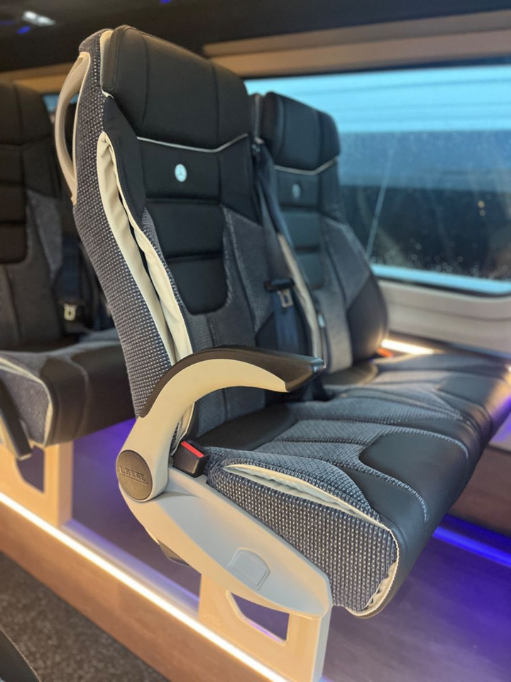 Minibus, Transport de personnes Mercedes-Benz Sprinter 519 AWD 4x4 TOURIST  / 21 to 24 Seats: photos 7