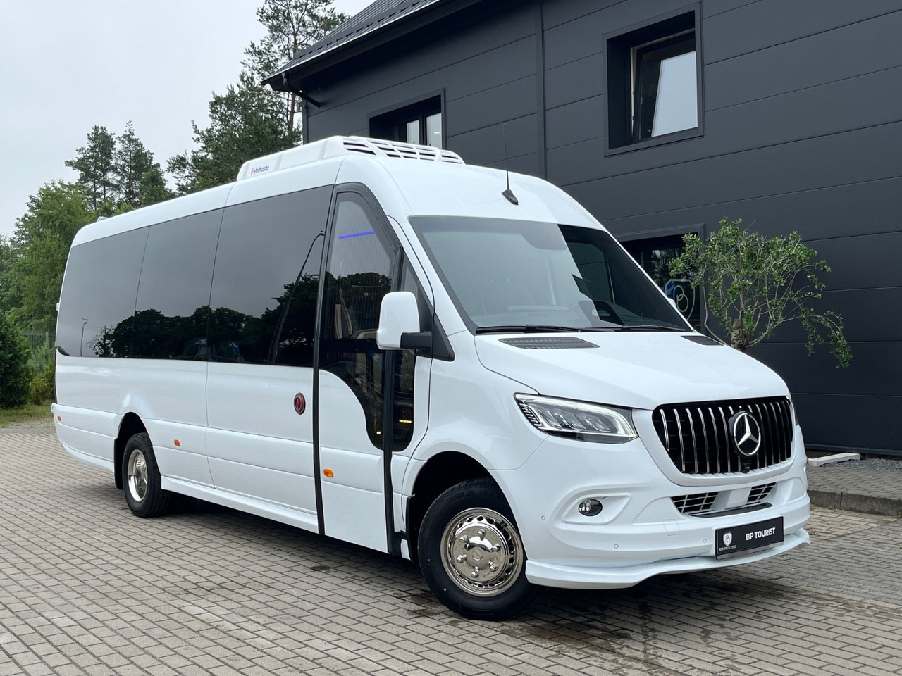 Mercedes-Benz Sprinter 519 TOURIST XL / 21 to 24 Seats / NEW! - Minibus, Transport de personnes: photos 1 Mercedes-Benz Sprinter 519 TOURIST XL / 21 to 24 Seats / NEW! - Minibus, Transport de personnes: photos 1
