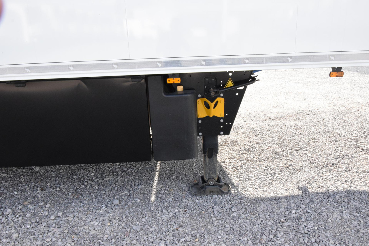 Crédit-bail de Schmitz Cargobull SKO FP 60 ThermoKing SLXi 300 Schmitz Cargobull SKO FP 60 ThermoKing SLXi 300: photos 13 Crédit-bail de Schmitz Cargobull SKO FP 60 ThermoKing SLXi 300 Schmitz Cargobull SKO FP 60 ThermoKing SLXi 300: photos 13