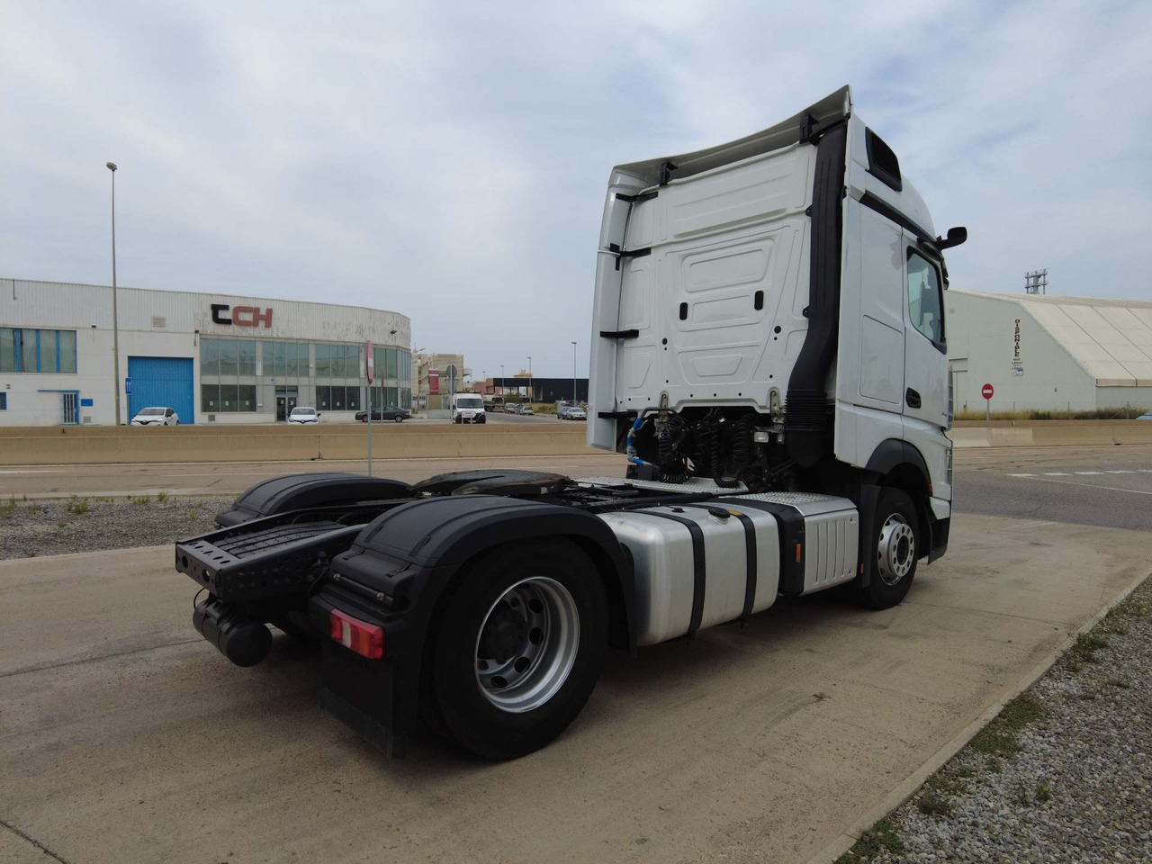 Mercedes-Benz Actros 5 1845 BigSpace - Tracteur routier: photos 3 Mercedes-Benz Actros 5 1845 BigSpace - Tracteur routier: photos 3