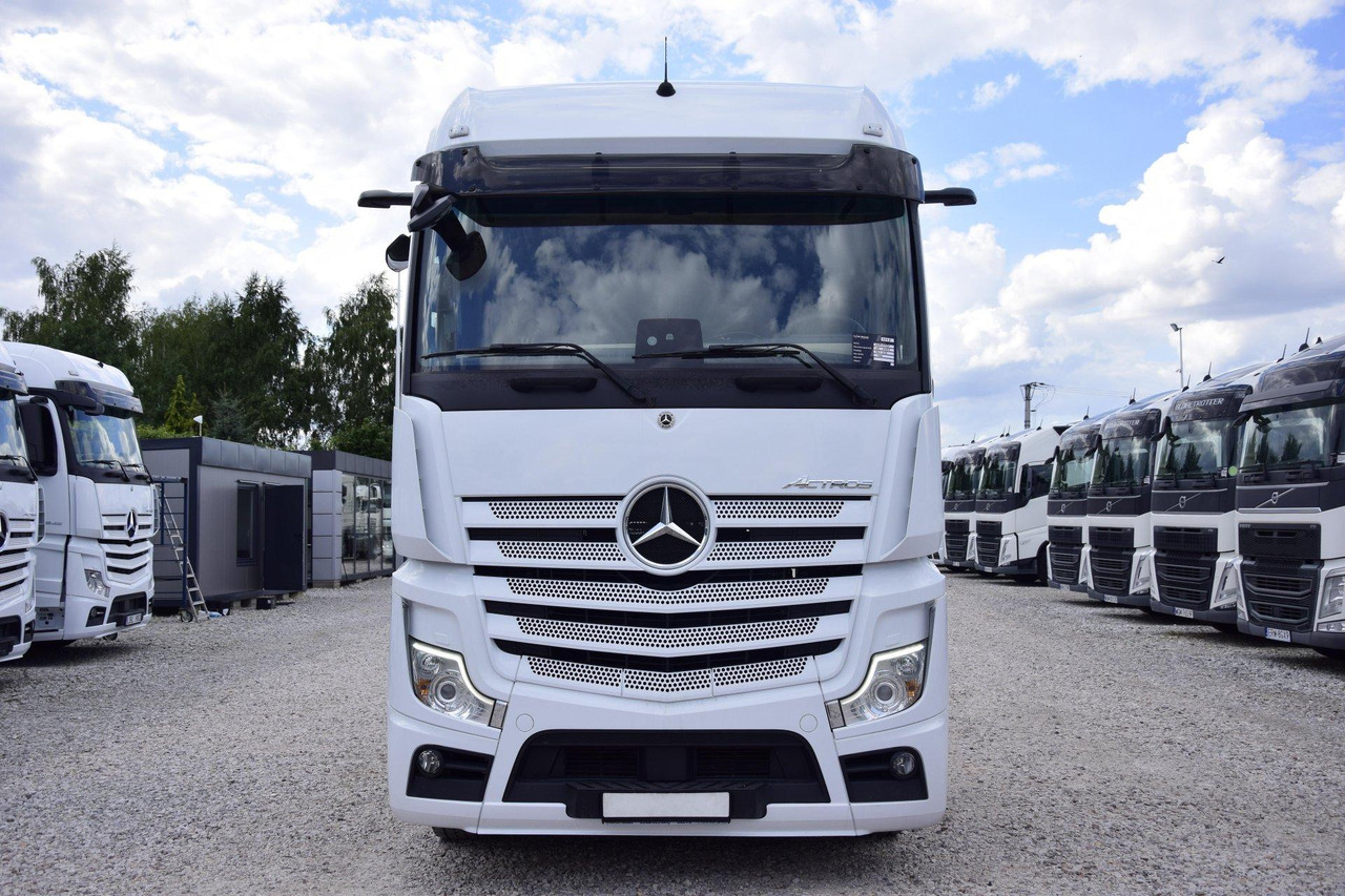 Mercedes-Benz Actros 5 1845 BigSpace - Tracteur routier: photos 2 Mercedes-Benz Actros 5 1845 BigSpace - Tracteur routier: photos 2