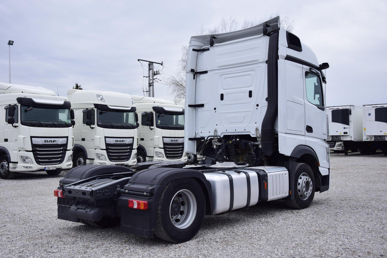 Mercedes-Benz Actros 5 1845 BigSpace - Tracteur routier: photos 4 Mercedes-Benz Actros 5 1845 BigSpace - Tracteur routier: photos 4