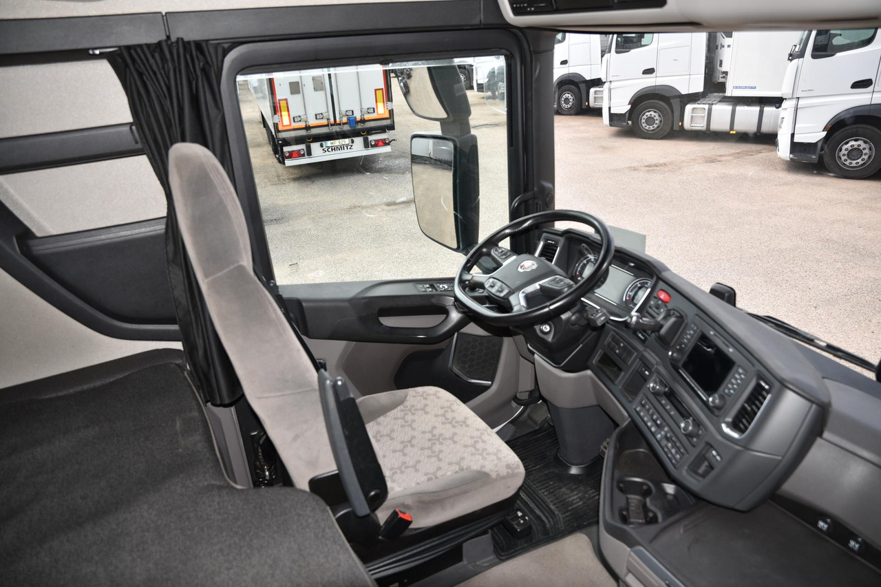 Tracteur routier Scania S560 CS20H Retarder: photos 12