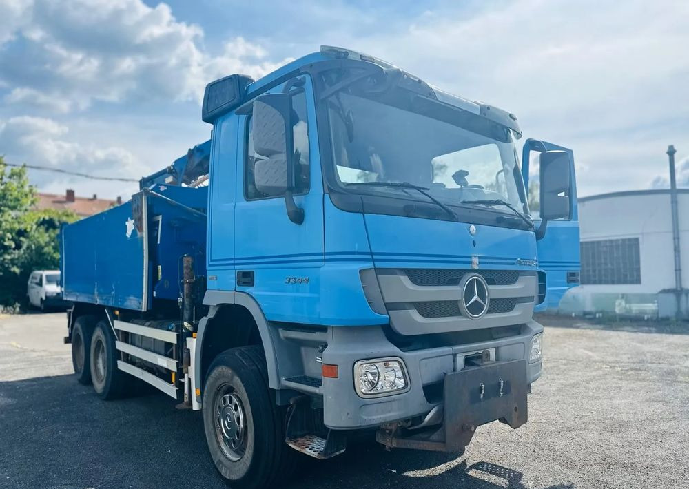 Mercedes-Benz ACTROS 3344 6x6 | Wywrotka z Kranem Terre 131 | Bordmatic - Camion benne: photos 2 Mercedes-Benz ACTROS 3344 6x6 | Wywrotka z Kranem Terre 131 | Bordmatic - Camion benne: photos 2