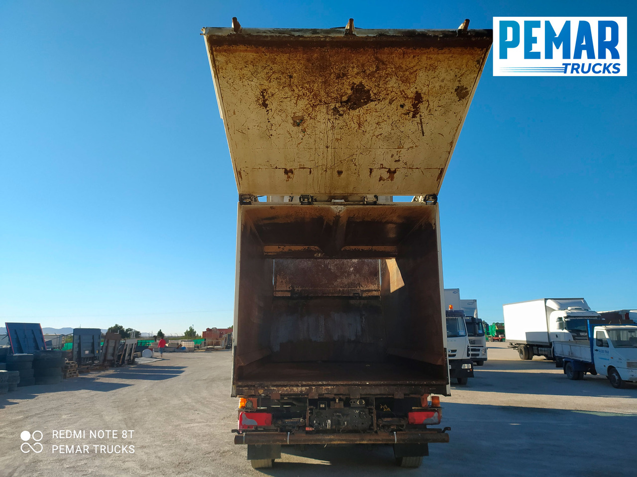 CONTENEDORES BASURERO COMPACTADOR / RECOLECTOR - Outil/ Équipement: photos 4 CONTENEDORES BASURERO COMPACTADOR / RECOLECTOR - Outil/ Équipement: photos 4