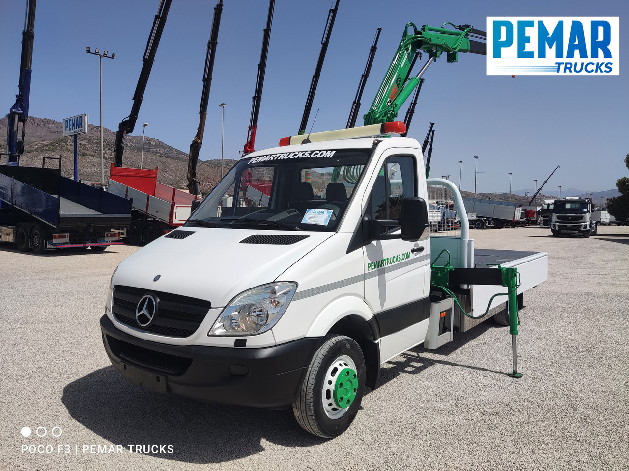 MERCEDES-BENZ SPRINTER 515 CDI GRUA CAJA FIJA 150 CV - Camion plateau, Camion grue: photos 1 MERCEDES-BENZ SPRINTER 515 CDI GRUA CAJA FIJA 150 CV - Camion plateau, Camion grue: photos 1