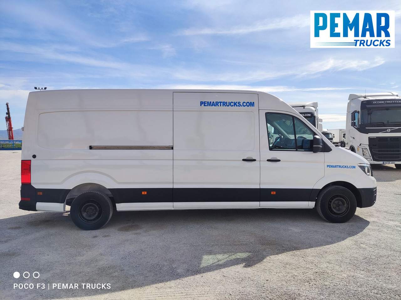 VOLKSWAGEN CRAFTER 2.0 L4 H3 - Fourgon utilitaire: photos 4 VOLKSWAGEN CRAFTER 2.0 L4 H3 - Fourgon utilitaire: photos 4