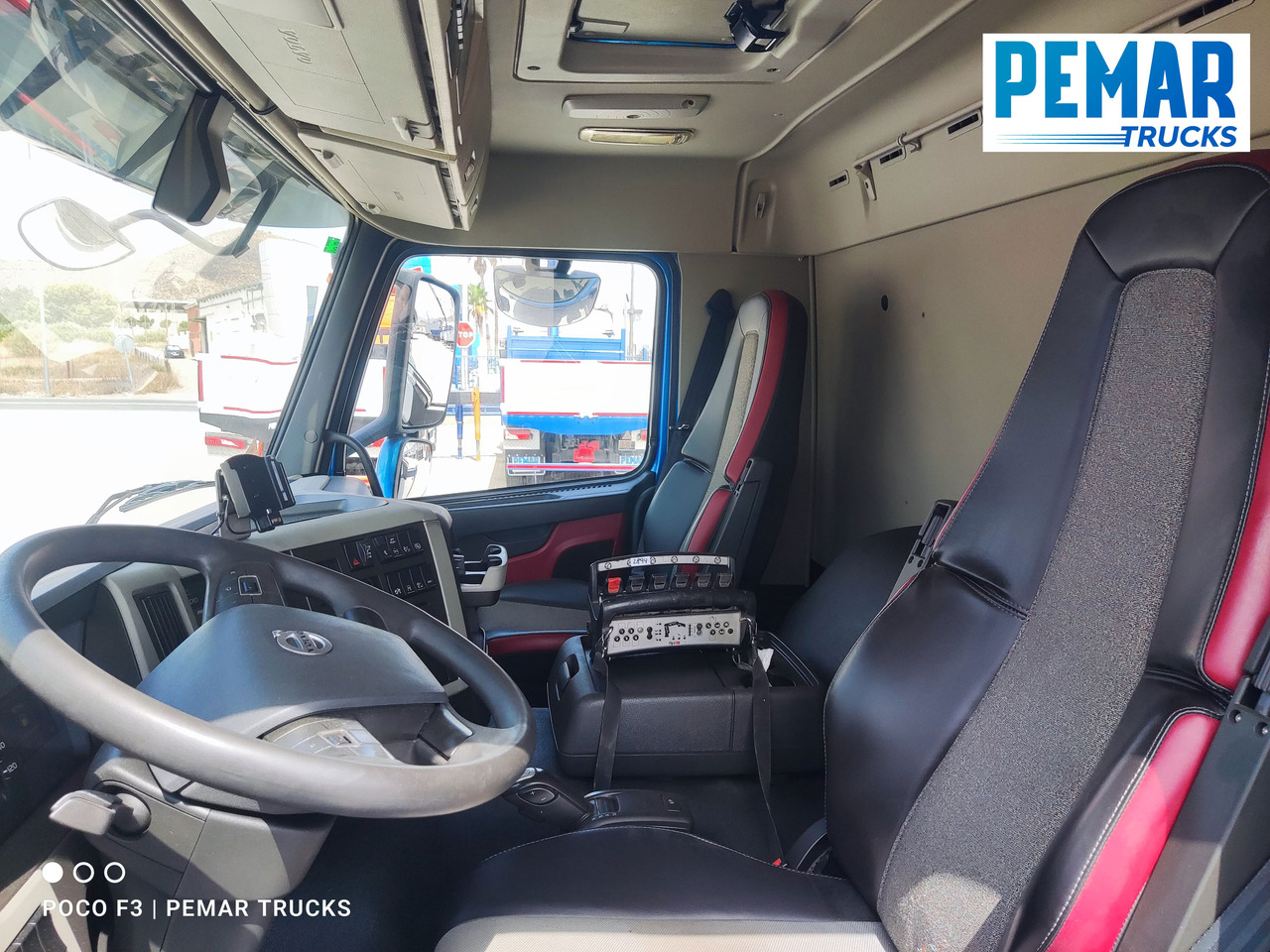 Camion grue VOLVO FM 330 GRUA CAJA FIJA: photos 27