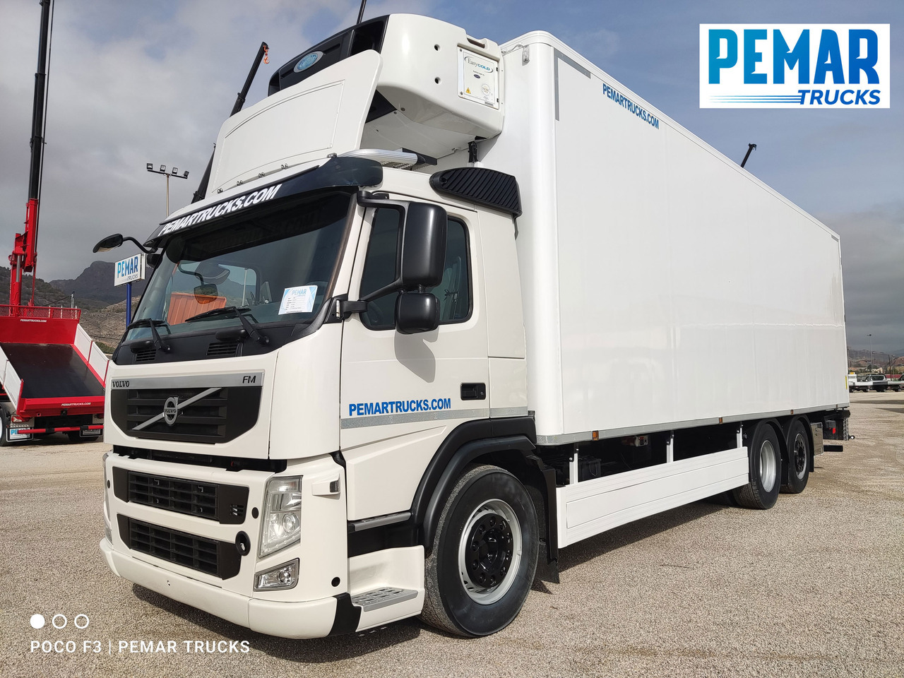 VOLVO FM 410 6X2 FRIGORIFICO - Camion frigorifique: photos 1 VOLVO FM 410 6X2 FRIGORIFICO - Camion frigorifique: photos 1