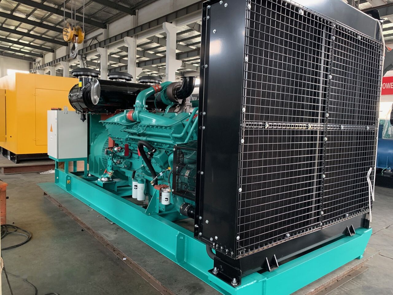 Cummins 200-2000KVA Prime Power Diesel Generator for Mining and Quarry - Groupe électrogène: photos 1 Cummins 200-2000KVA Prime Power Diesel Generator for Mining and Quarry - Groupe électrogène: photos 1