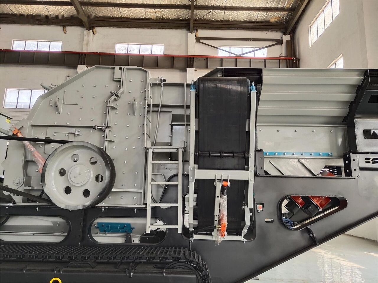 Kinglink KL3S2160F1315 Mobile Impact Crusher - Concasseur mobile: photos 3 Kinglink KL3S2160F1315 Mobile Impact Crusher - Concasseur mobile: photos 3