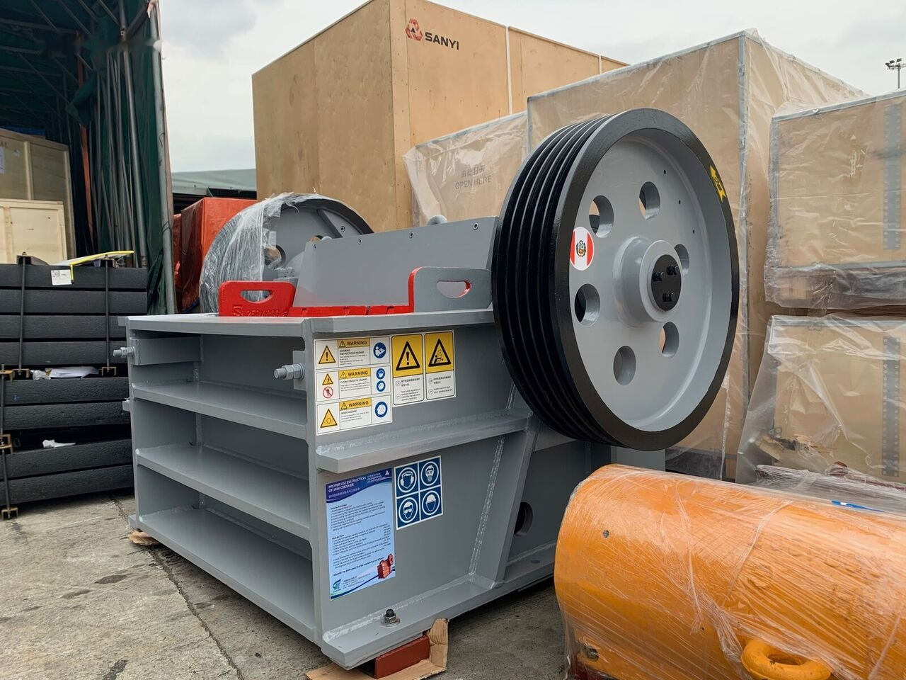 Kinglink PEX250X1200 Jaw Crusher with NSK Bearings - Concasseur à mâchoires: photos 2 Kinglink PEX250X1200 Jaw Crusher with NSK Bearings - Concasseur à mâchoires: photos 2
